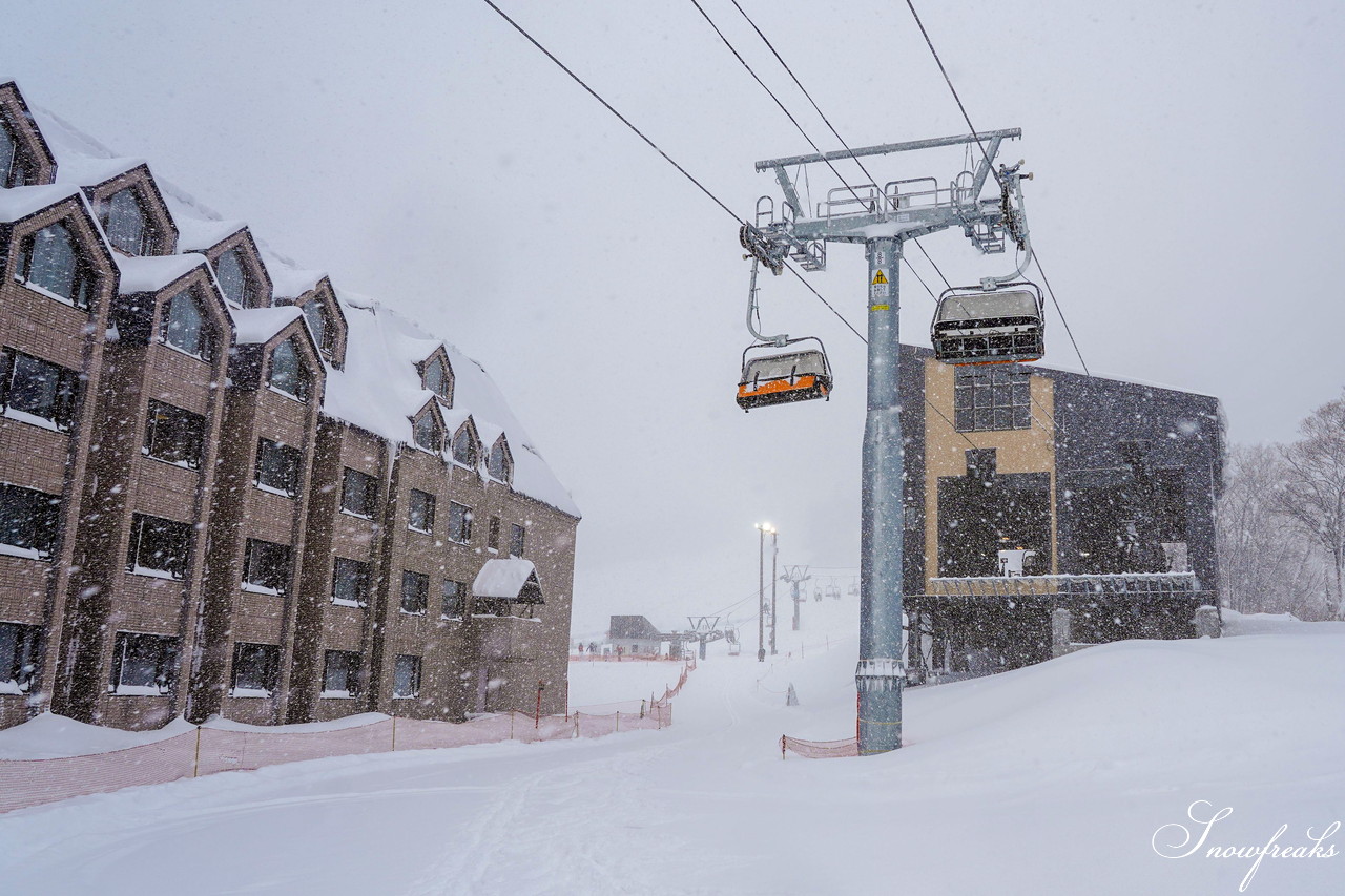 キロロリゾート　『SKI-IN SKI-OUT』を実現！キロロトリビュートポートフォリオホテル北海道⇔スキー場間が、コンビリフト『ゲートウェイエクスプレス』でスムーズに連結☆